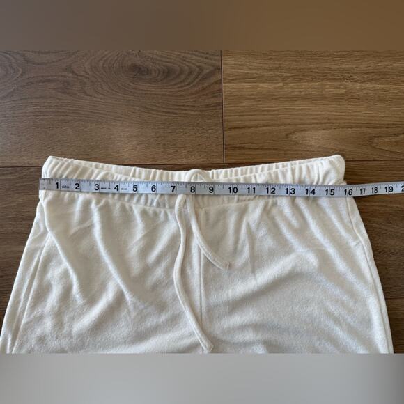 NWT Andie Swim The Cropped Pant Terry Cloth White Size Medium Swim Cover - Picture 6 of 8